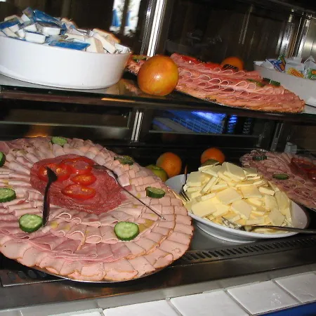 Sonnenwaldhotel * Schöfweg