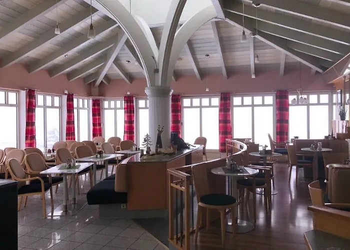 Sonnenwaldhotel * Schofweg