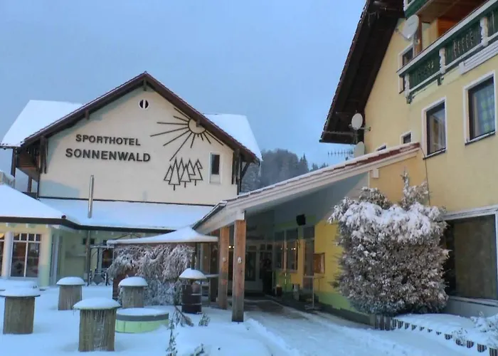 Sonnenwaldhotel * Schofweg